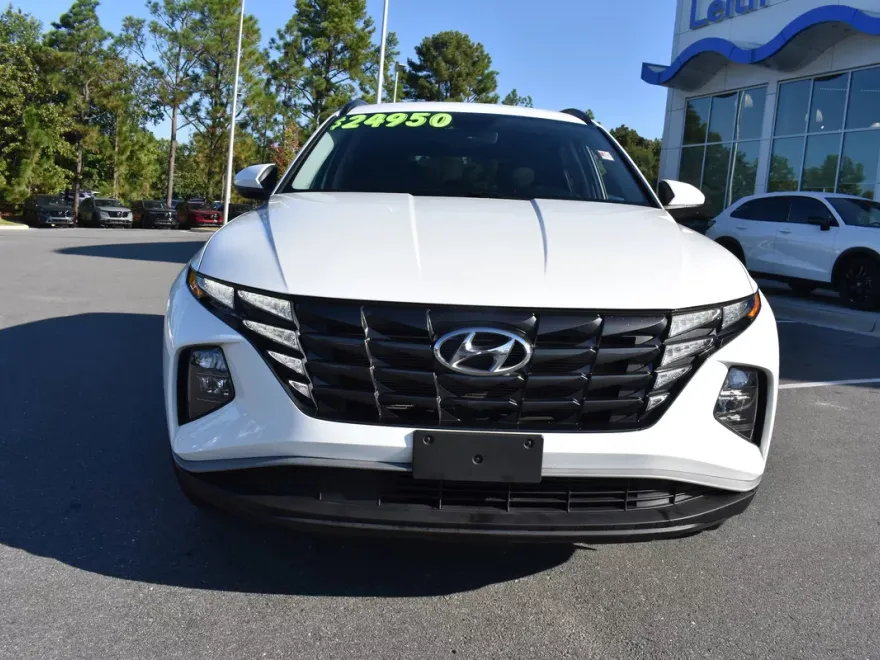 2024 Hyundai Tucson SEL photo 1
