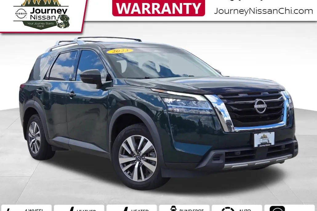 2023 Nissan Pathfinder SL photo 1