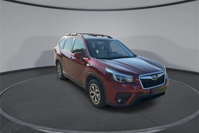 2021 Subaru Forester Premium photo 1
