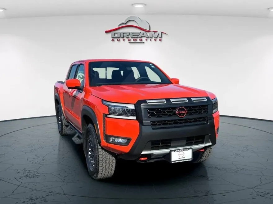 2025 Nissan Frontier Crew Cab PRO-4X photo 1