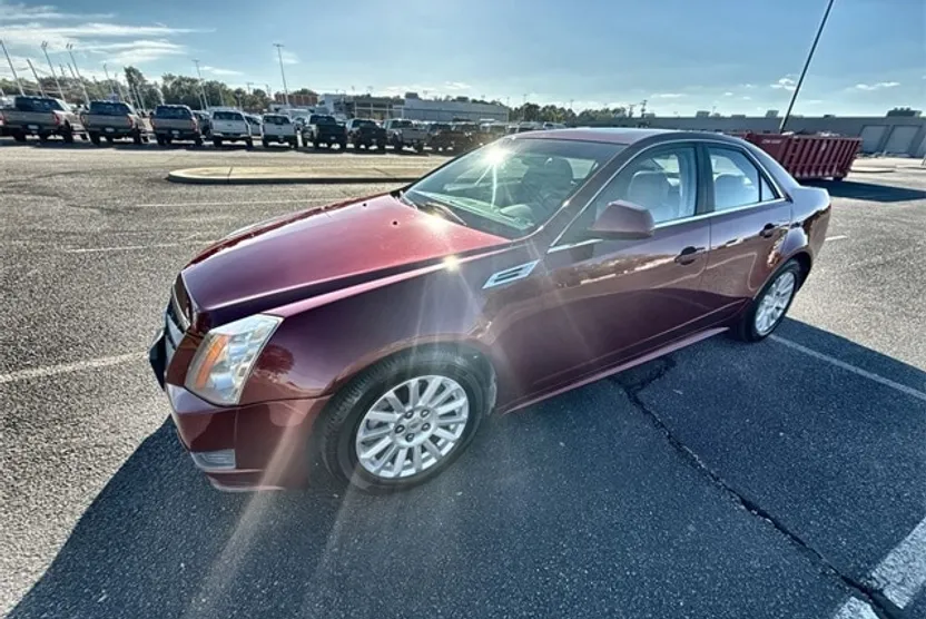 2010 Cadillac CTS Luxury Sedan photo 1