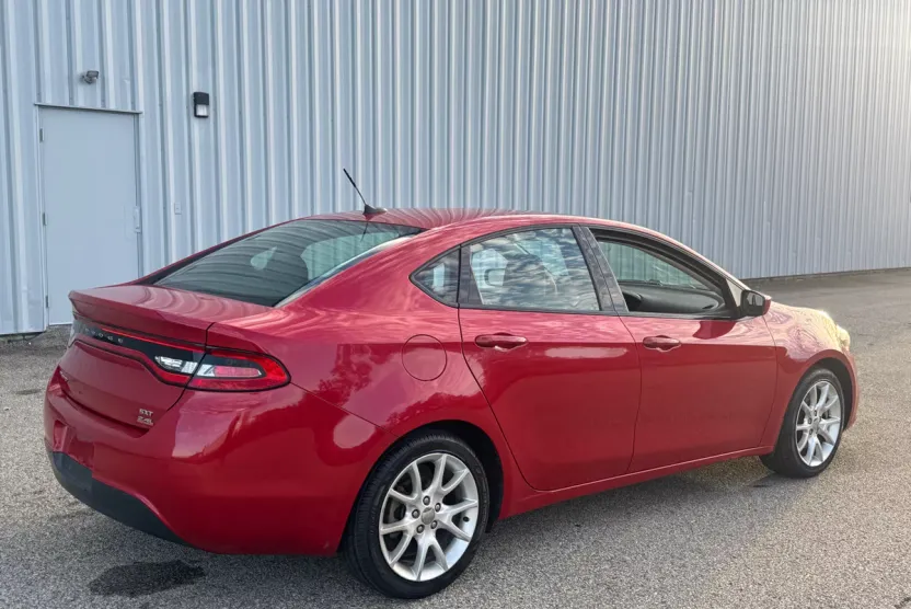 2014 Dodge Dart SXT photo 1