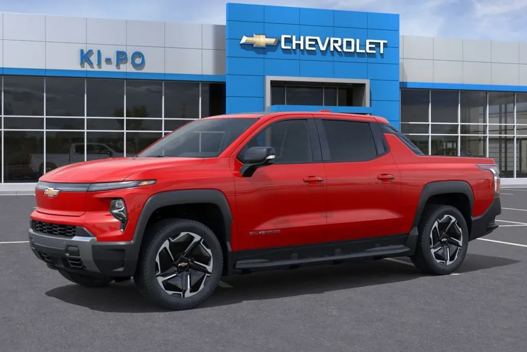 2026 Chevrolet Silverado EV LT photo 1