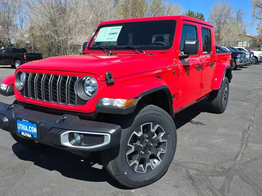 2025 Jeep Gladiator Sport S photo 1