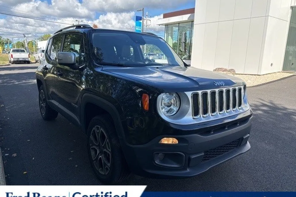 2017 Jeep Renegade Limited photo 1