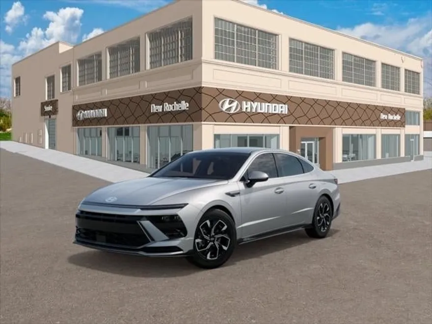 2025 Hyundai Sonata SEL photo 1
