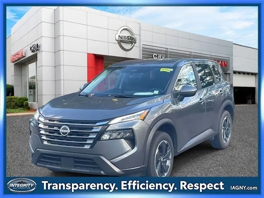 2024 Nissan Rogue SV photo 1