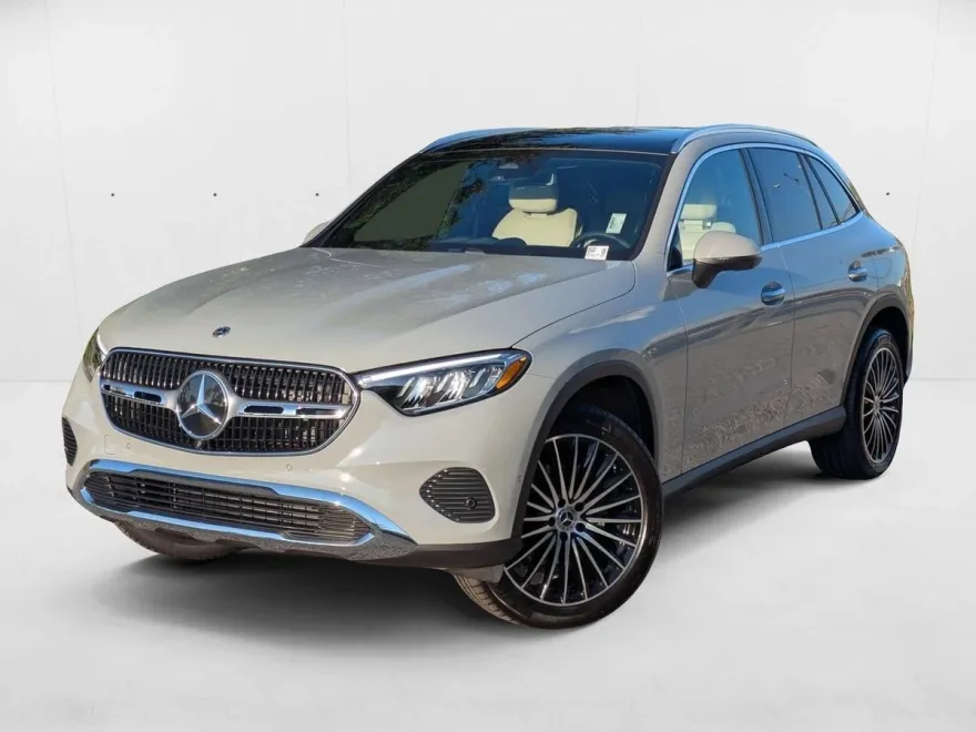 2026 Mercedes Benz GLC 300 photo 1