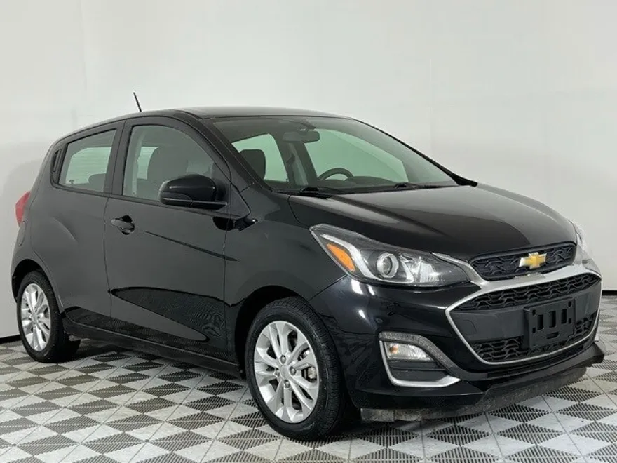 2021 Chevrolet Spark 1LT photo 1