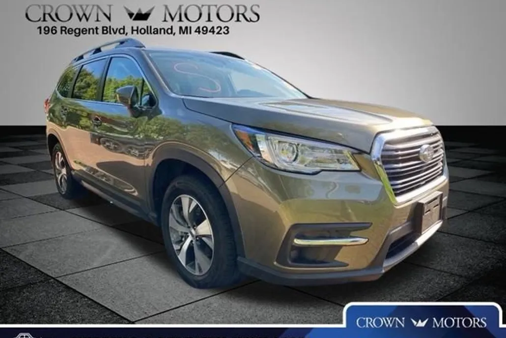 2022 Subaru Ascent Premium photo 1