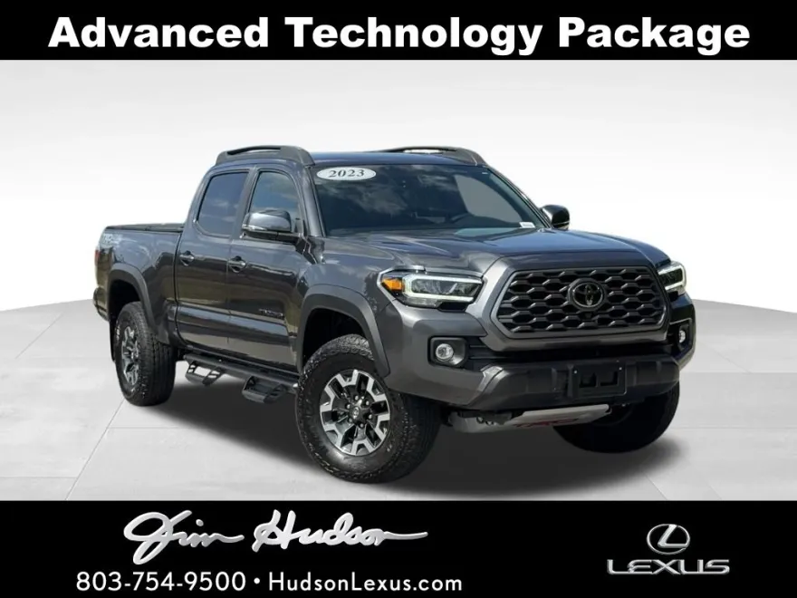2023 Toyota Tacoma TRD V6 photo 1