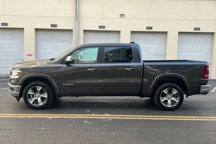 2019 Ram 1500 Laramie photo 1