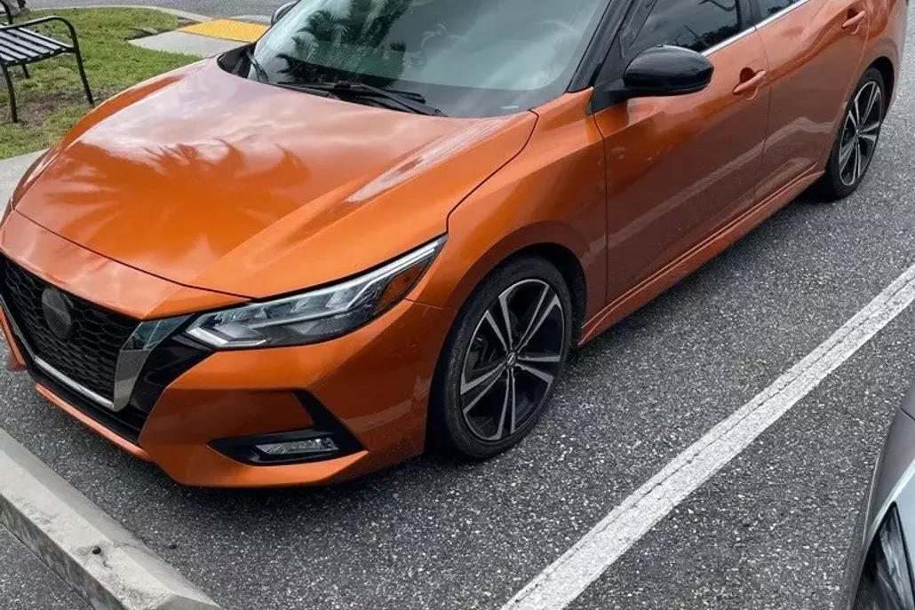 2021 Nissan Sentra SR photo 1