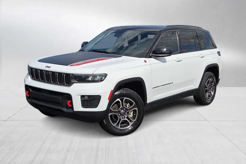 2022 Jeep Grand Cherokee Trailhawk photo 1