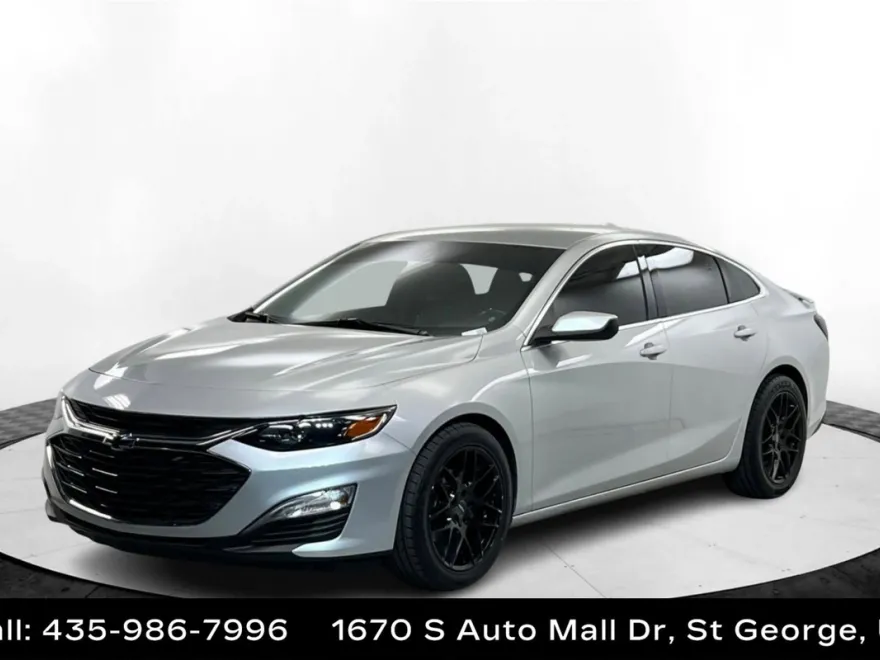 2021 Chevrolet Malibu RS photo 1