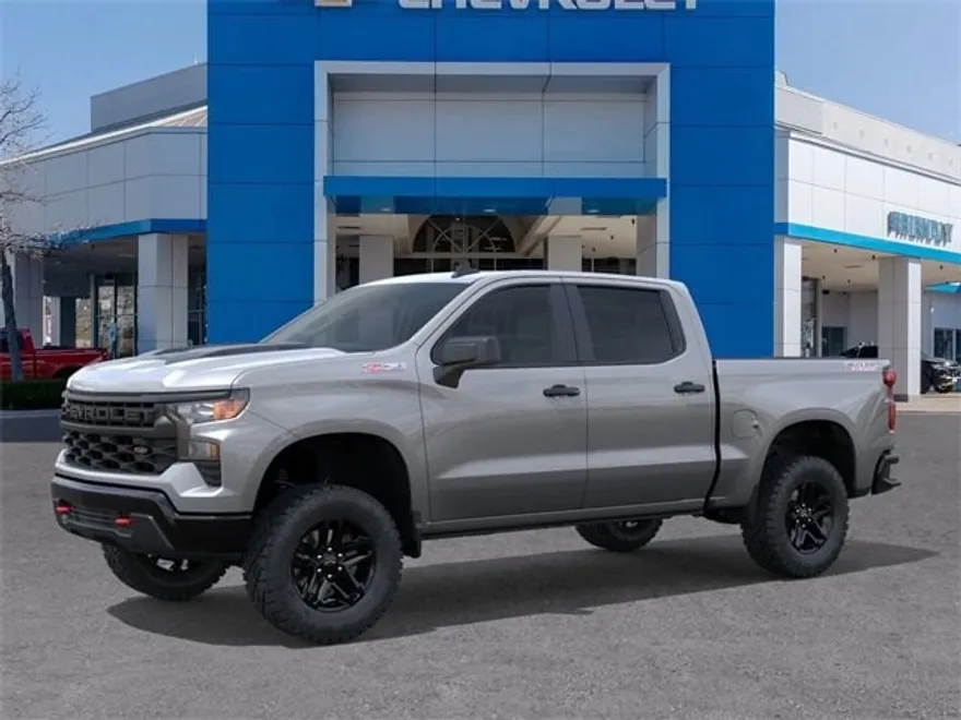 2026 Chevrolet Silverado 1500 Custom Trail Boss photo 1