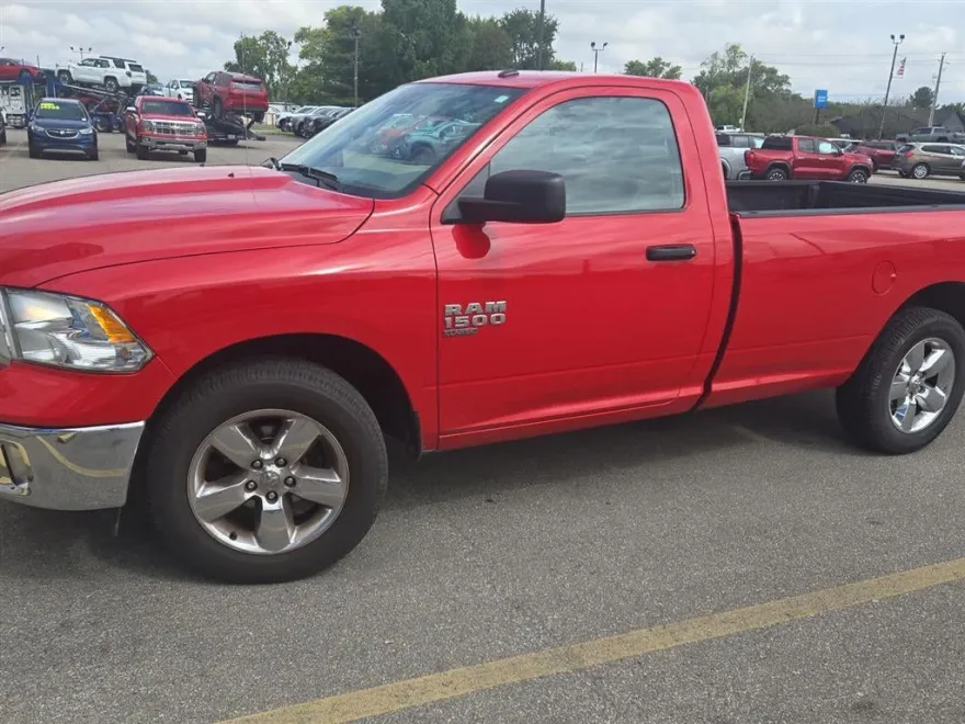 2019 Ram 1500 Classic Tradesman photo 1