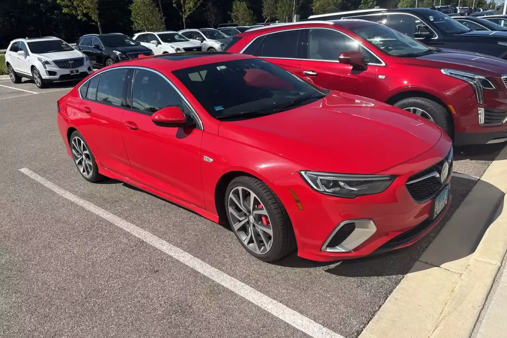 2019 Buick Regal Sportback GS photo 1