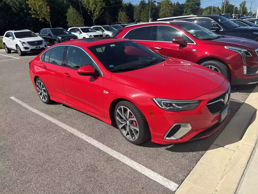 2019 Buick Regal Sportback GS photo 1