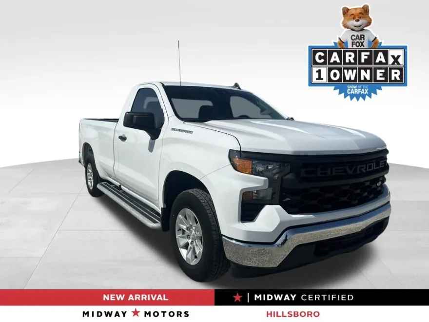 2024 Chevrolet Silverado 1500 photo 1