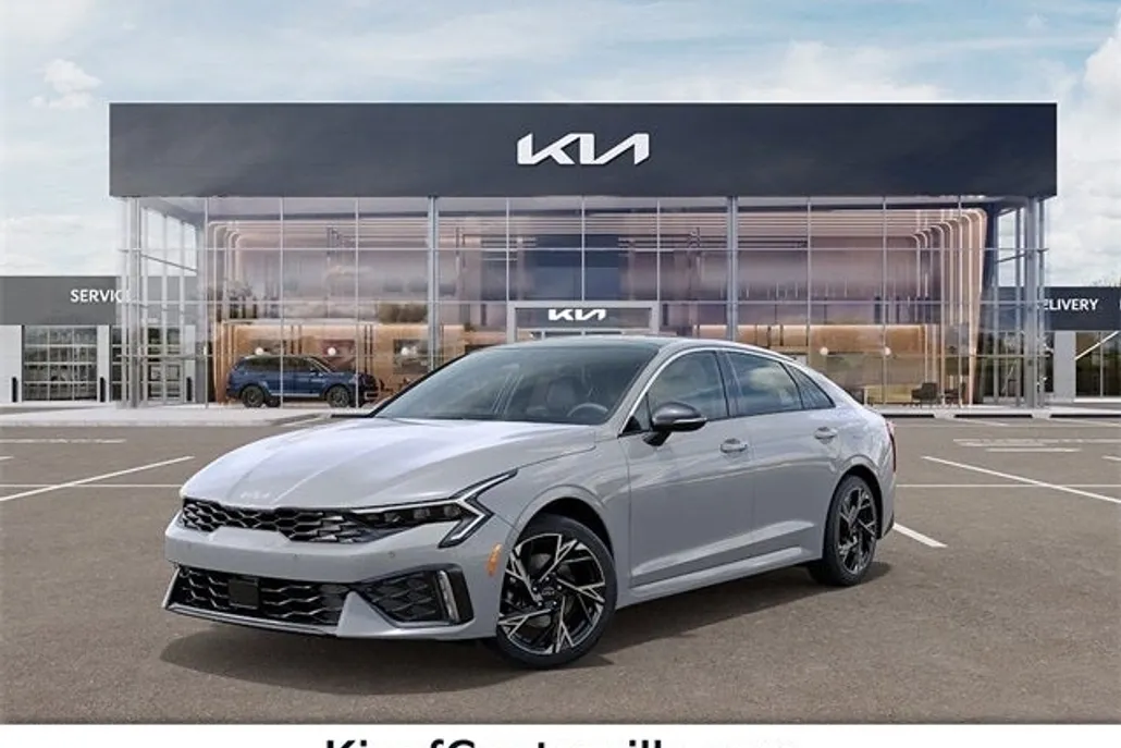 2025 Kia K5 GT-Line photo 1