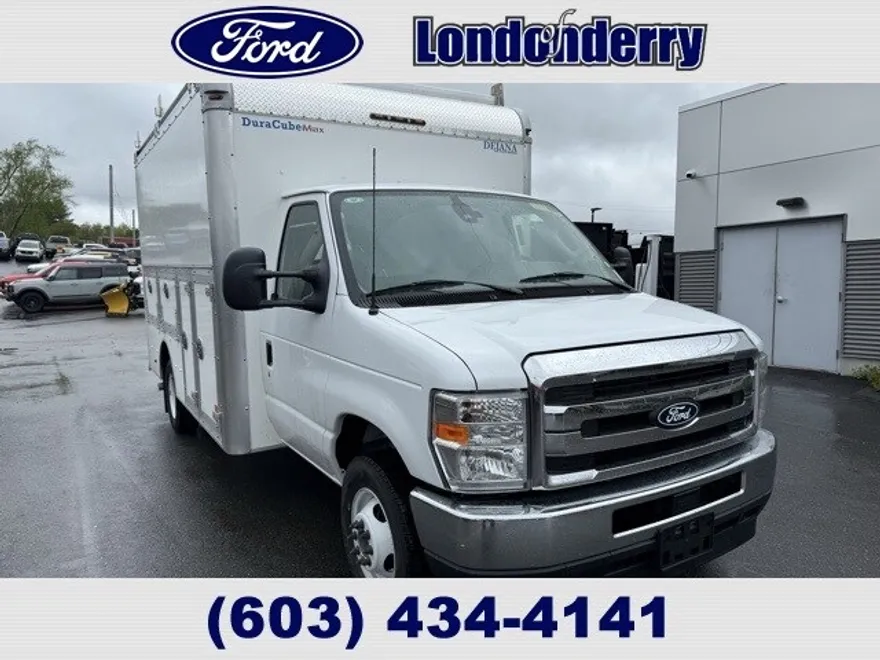 2026 Ford E-350 Base photo 1