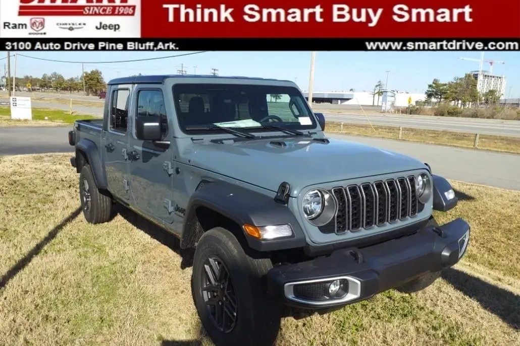 2025 Jeep Gladiator Sport S photo 1