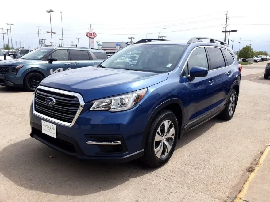 2020 Subaru Ascent Premium photo 1