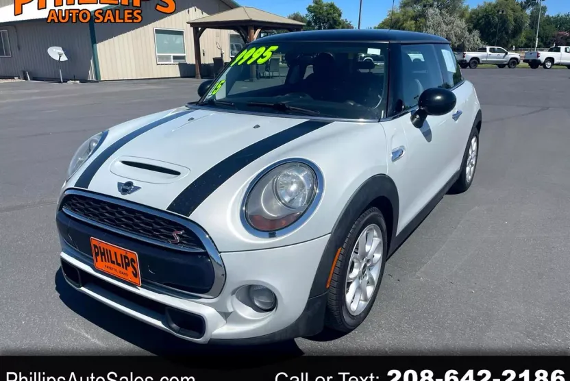 2015 Mini Cooper Hardtop S photo 1