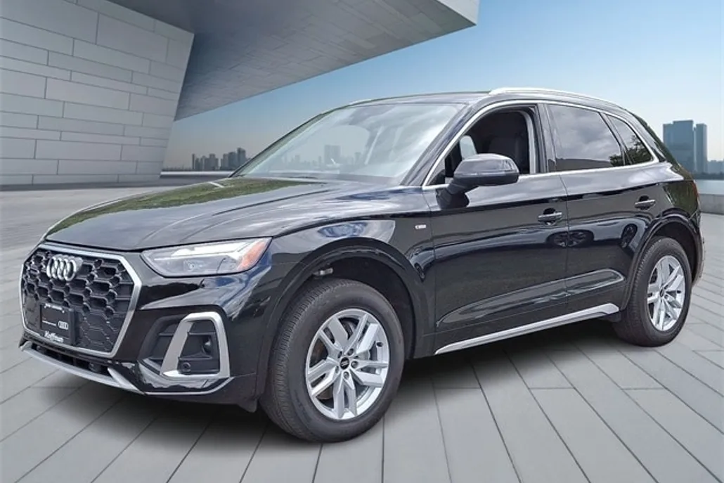 2023 Audi Q5 45 S line Premium photo 1