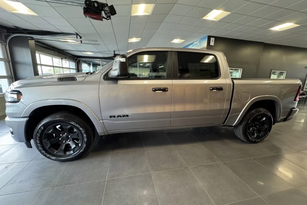 2025 Ram 1500 Big Horn photo 1