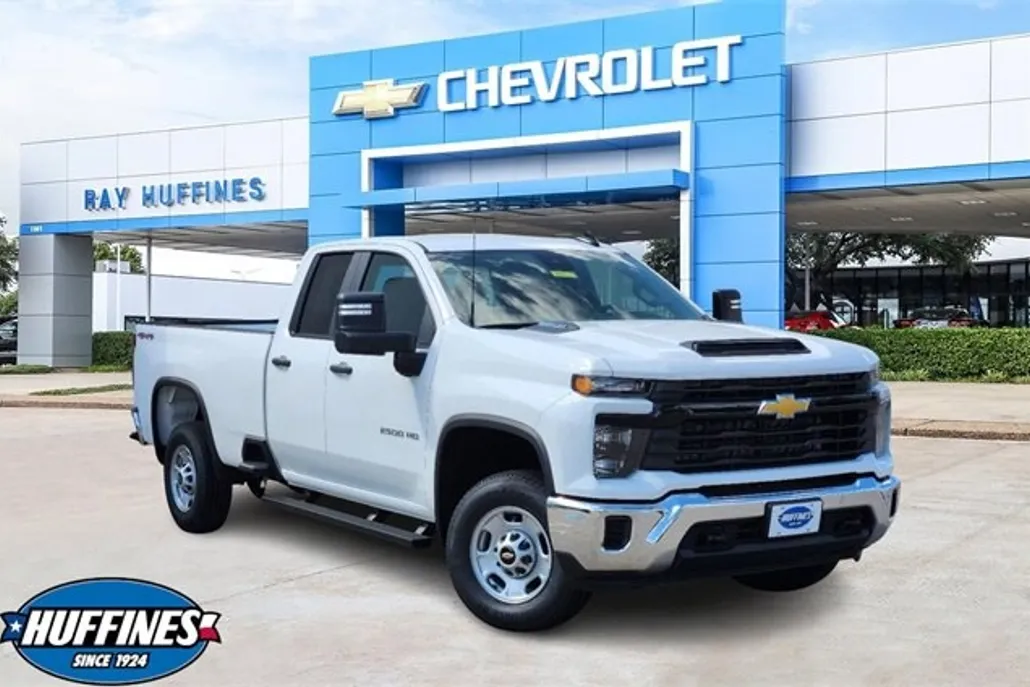 2025 Chevrolet Silverado 2500HD photo 1