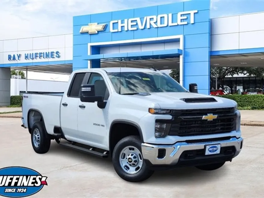 2025 Chevrolet Silverado 2500HD photo 1