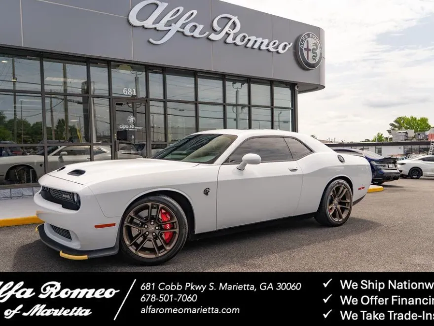 2023 Dodge Challenger SRT8 Hellcat photo 1