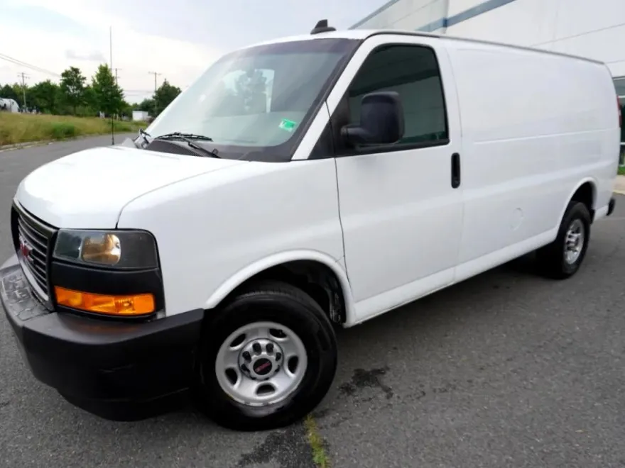 2020 Gmc Savana 2500 Cargo photo 1