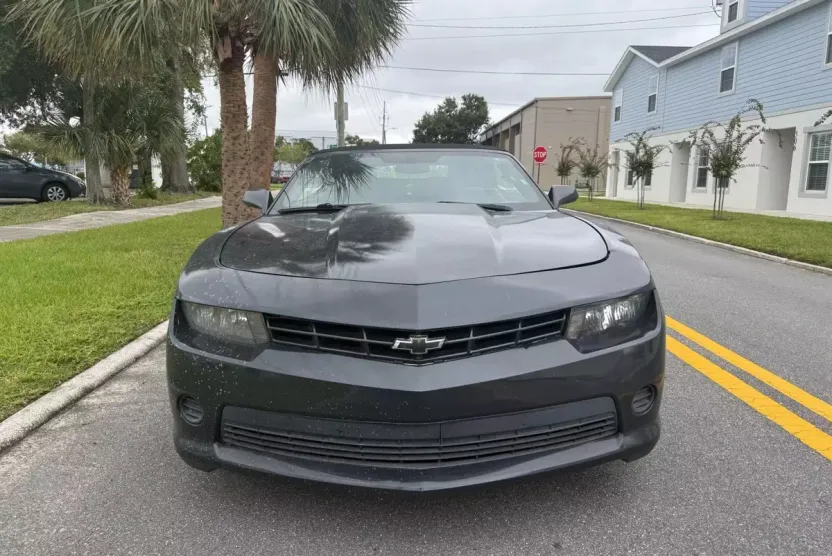 2015 Chevrolet Camaro 1LT photo 1