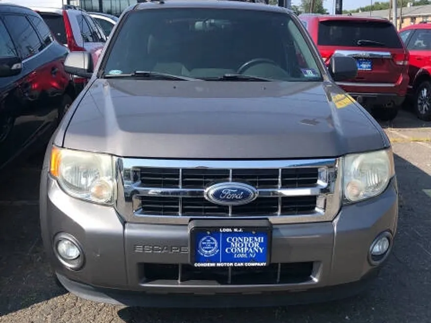 2012 Ford Escape XLT photo 1