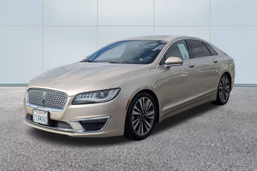 2017 Lincoln MKZ Hybrid Reserve photo 1