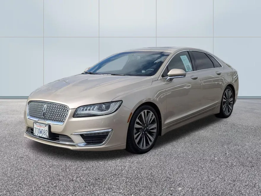 2017 Lincoln MKZ Hybrid Reserve photo 1