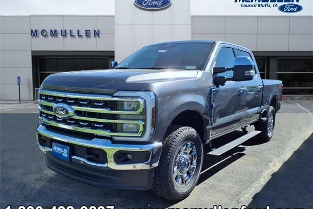 2025 Ford F-350 photo 1