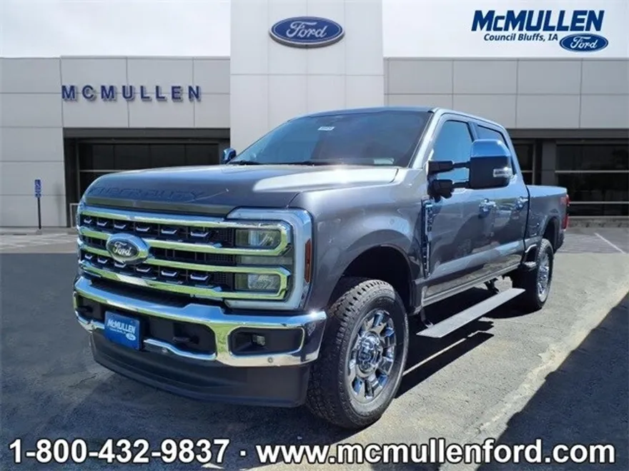 2025 Ford F-350 photo 1