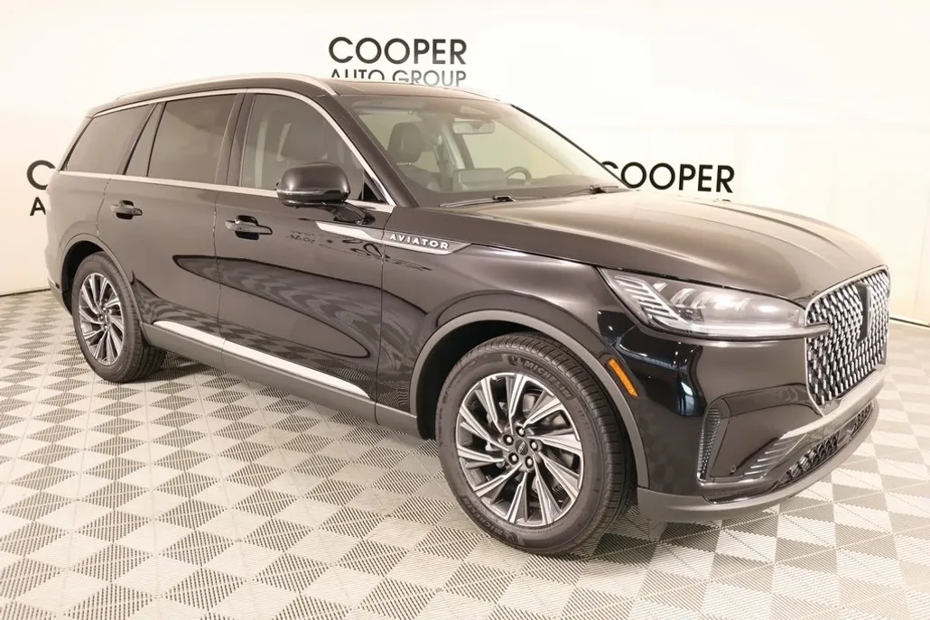 2025 Lincoln Aviator Premiere photo 1
