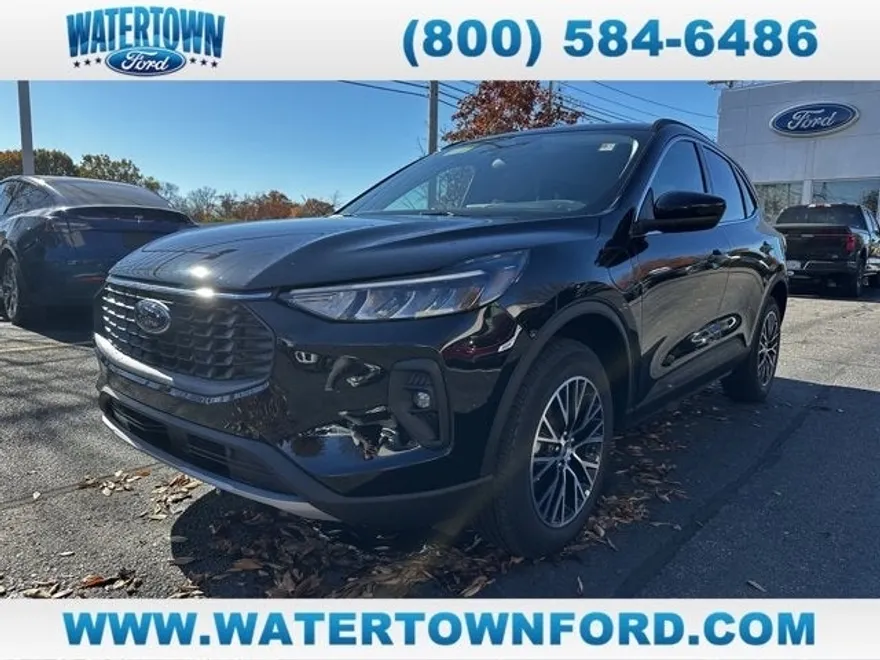 2025 Ford Escape photo 1