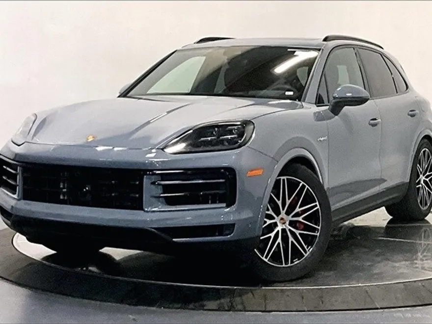 2026 Porsche Cayenne E-Hybrid S photo 1