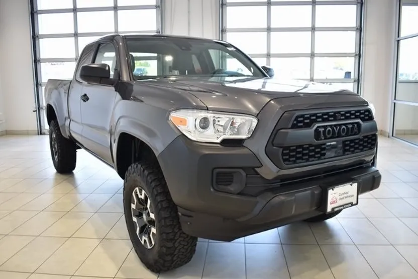 2021 Toyota Tacoma SR 4x4 Access Cab photo 1