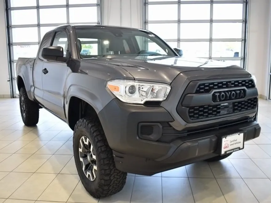 2021 Toyota Tacoma SR 4x4 Access Cab photo 1