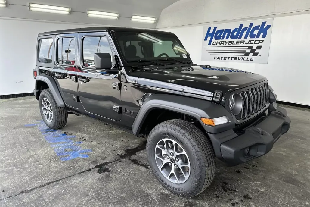 2025 Jeep Wrangler Sport S photo 1