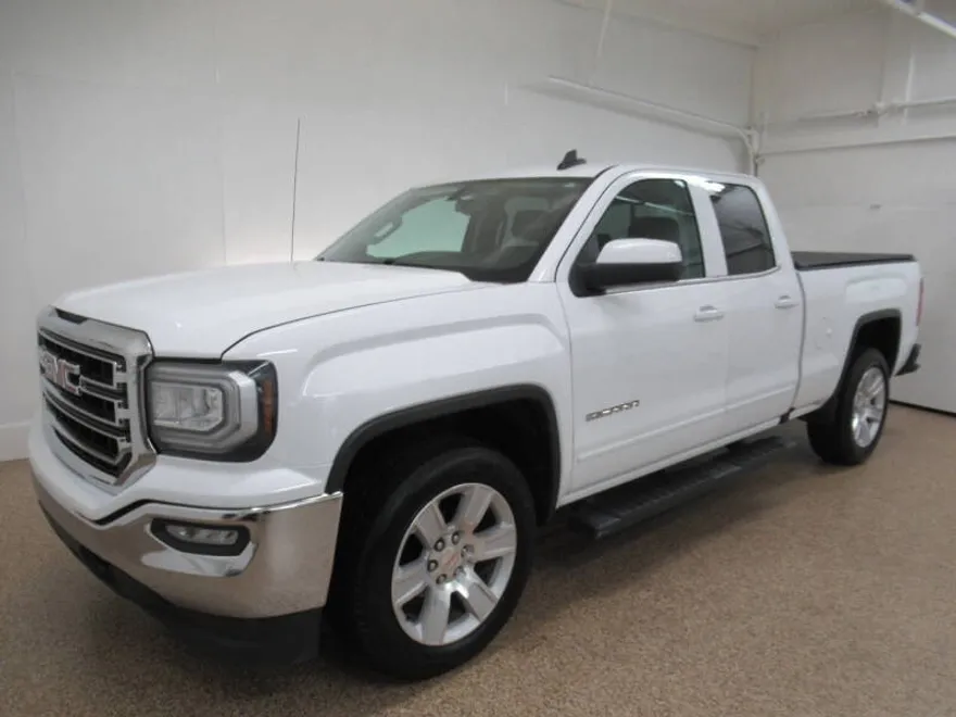 2016 Gmc Sierra 1500 SLE photo 1