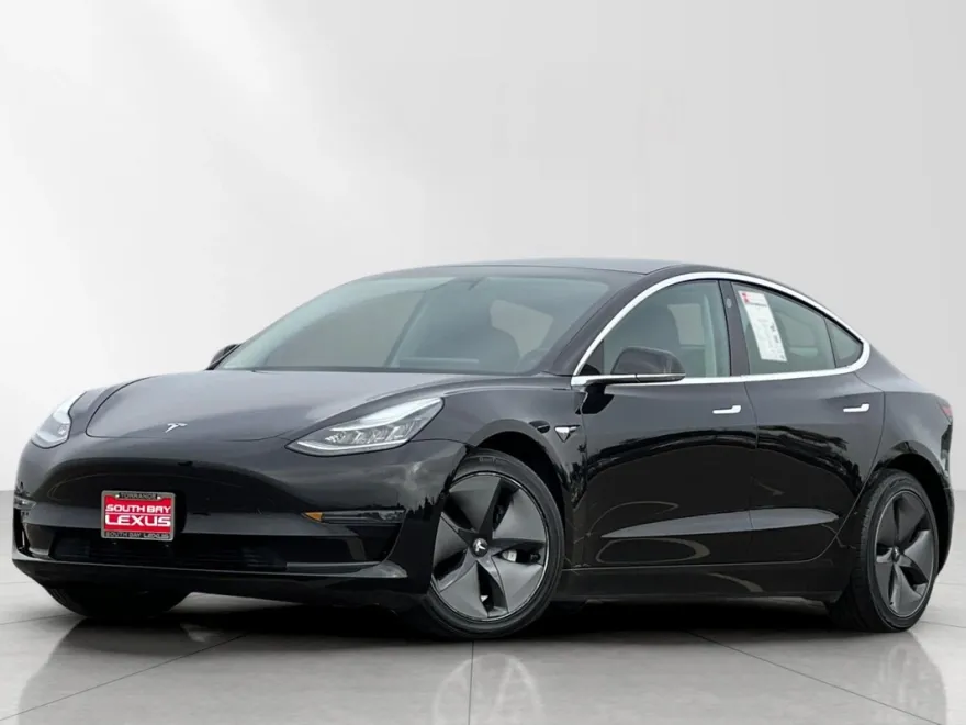 2019 Tesla Model 3 photo 1