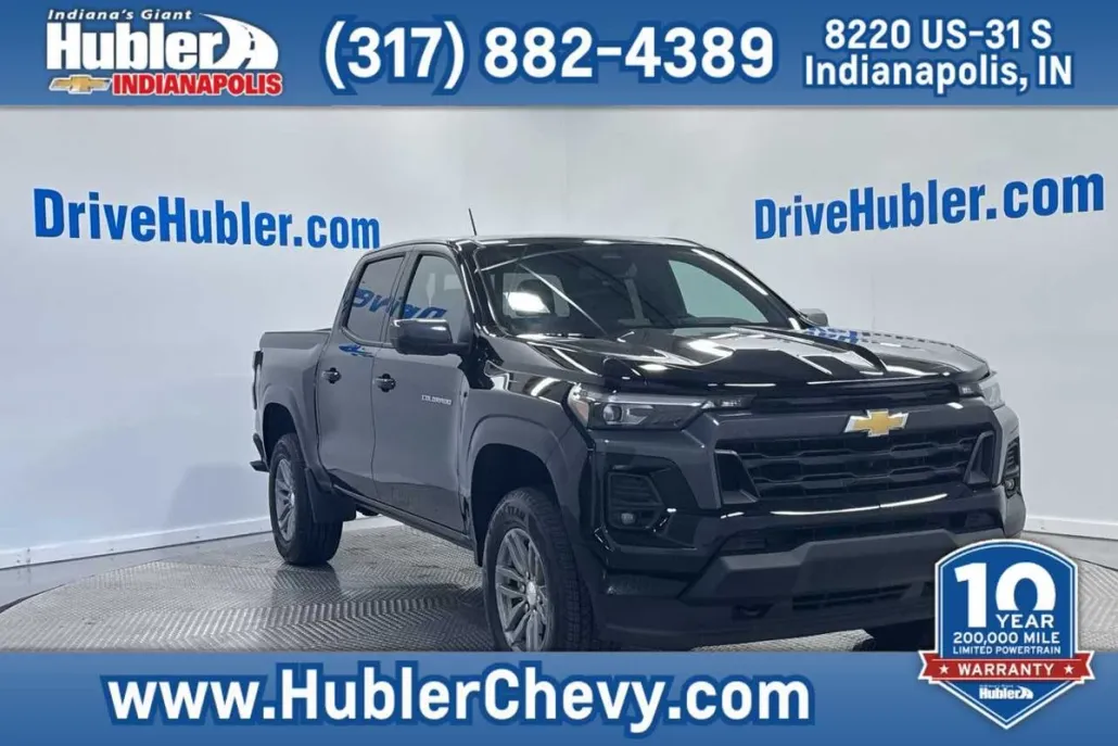 2024 Chevrolet Colorado LT photo 1